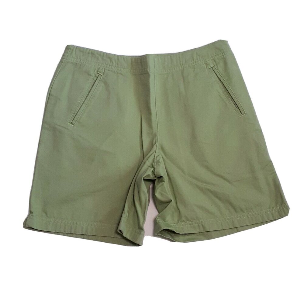 Izod Midi Women's Shorts ~ Sz 8 ~ Green ~ Mid Rise ~ 7" Inseam ~ Flat Front